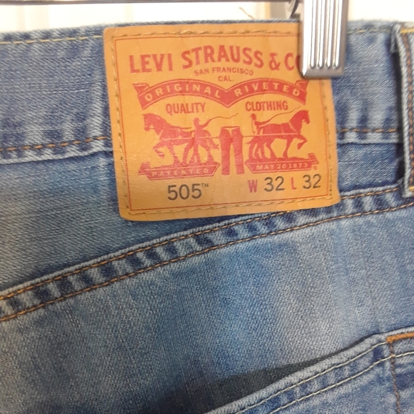 levis 32 x 32